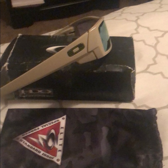 ‼️SOLD‼️ - Picture 3 of 7